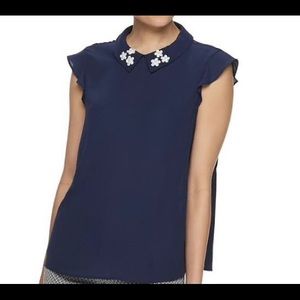 🌻ELLE NWT Navy Blouse